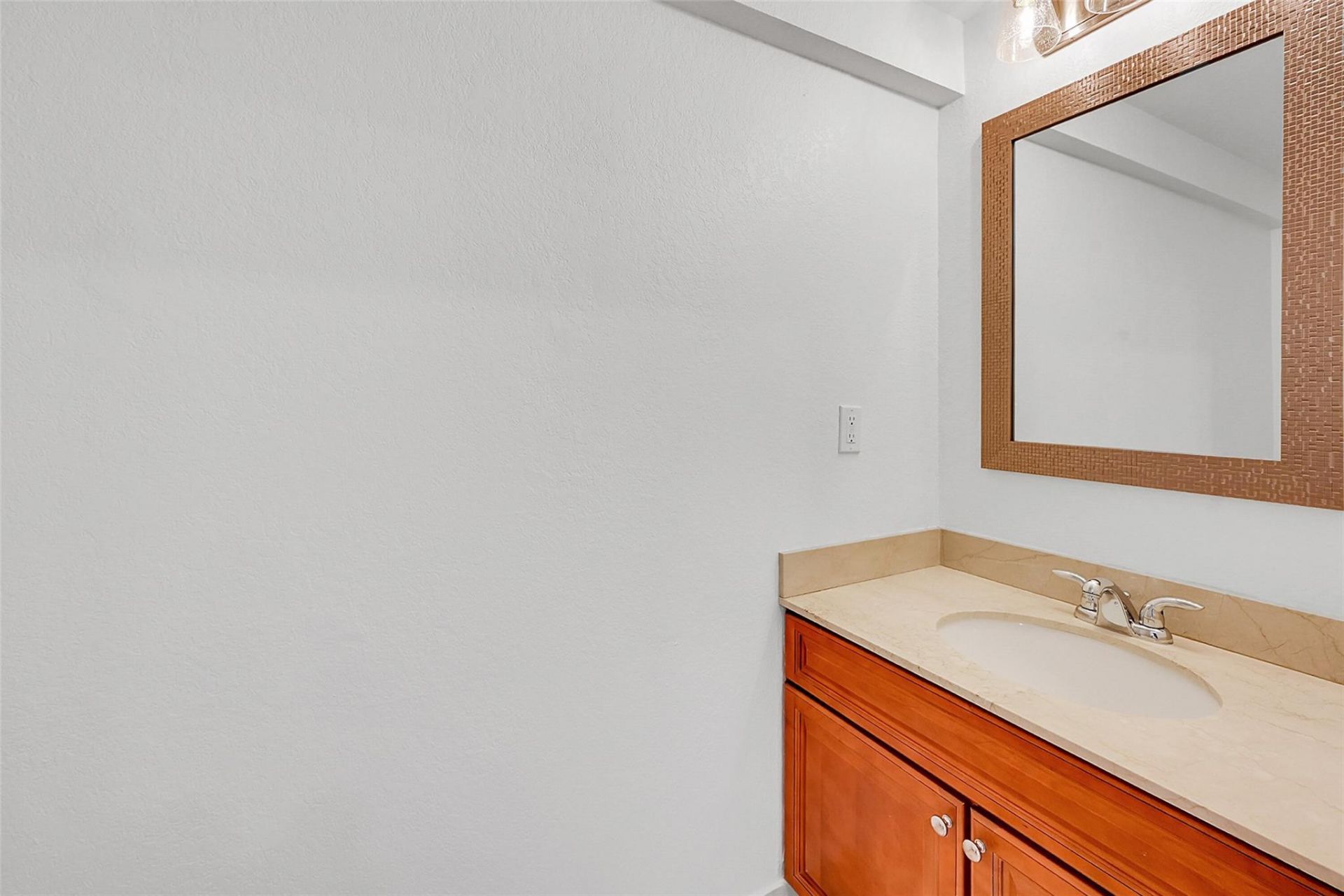 453 NE 1st Street, Pompano Beach, FL 33060 Photo