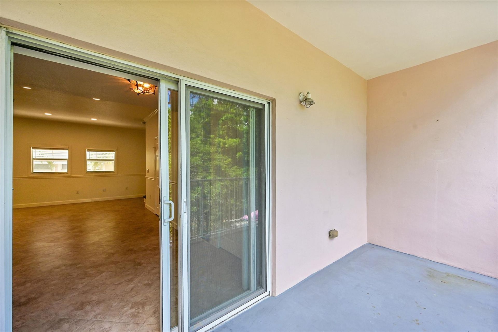 453 NE 1st Street, Pompano Beach, FL 33060 Photo