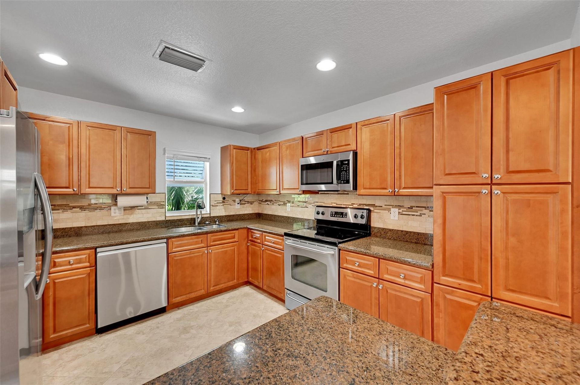453 NE 1st Street, Pompano Beach, FL 33060 Photo