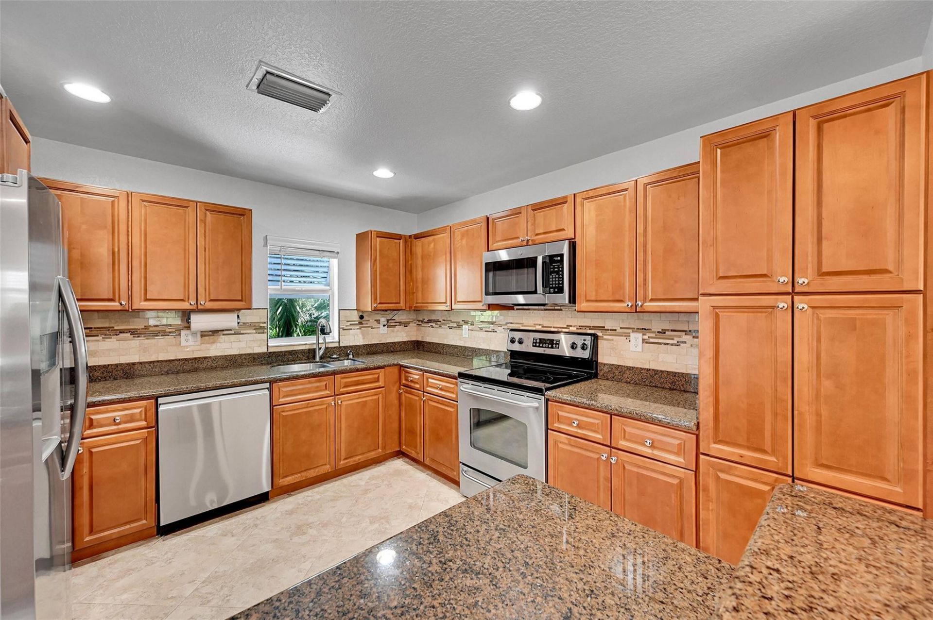 453 NE 1st Street, Pompano Beach, FL 33060 Photo