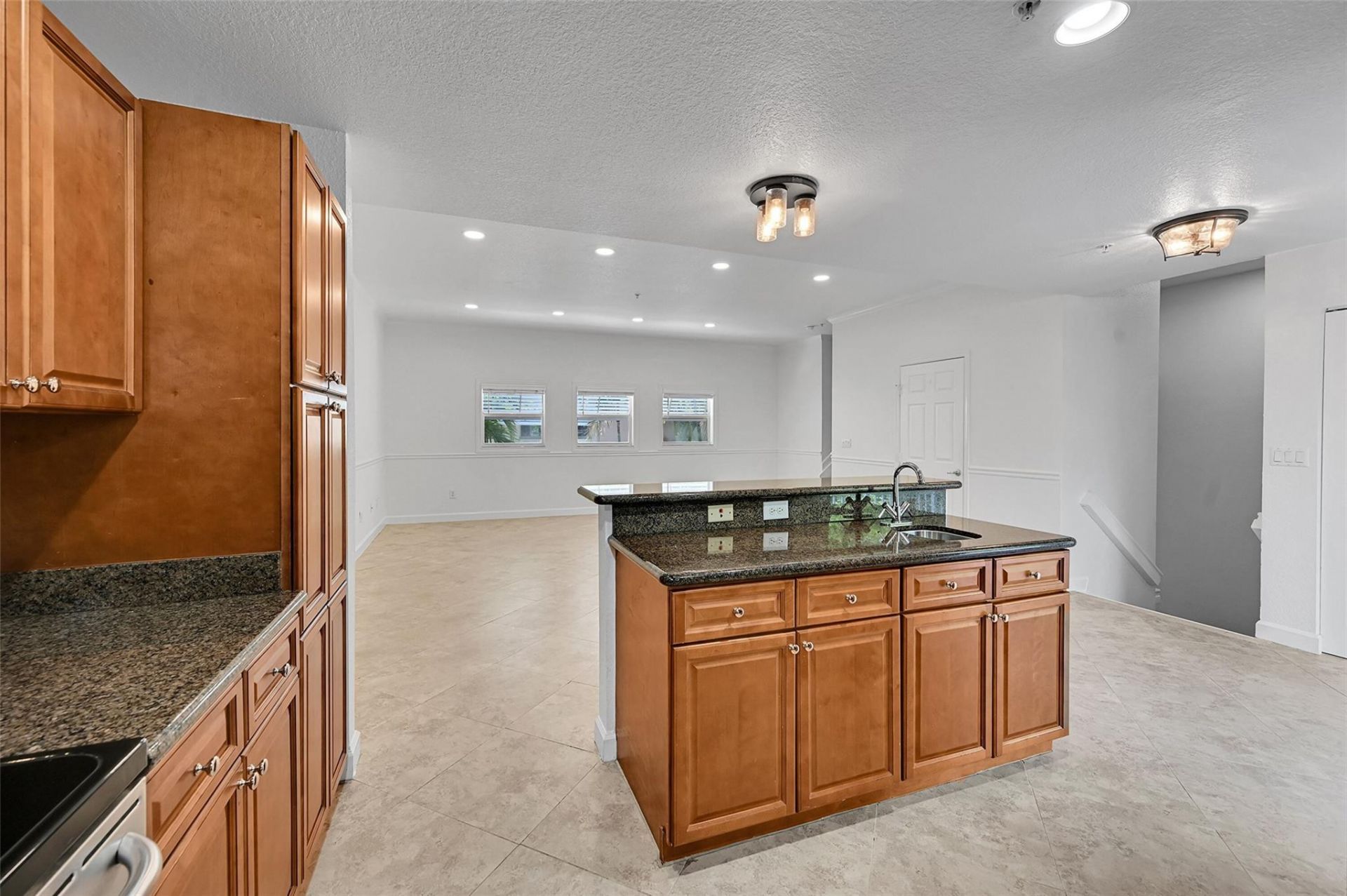 453 NE 1st Street, Pompano Beach, FL 33060 Photo