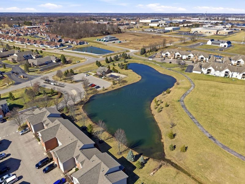 643 Spring Valley, Lewis Center, OH 43035 Photo 29
