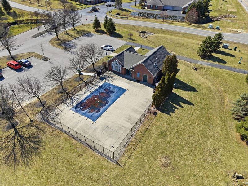 643 Spring Valley, Lewis Center, OH 43035 Photo 31