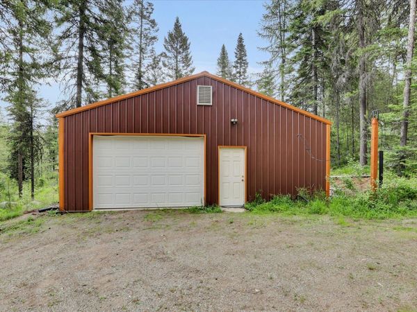 761 Granite Rd, Newport, WA 99156