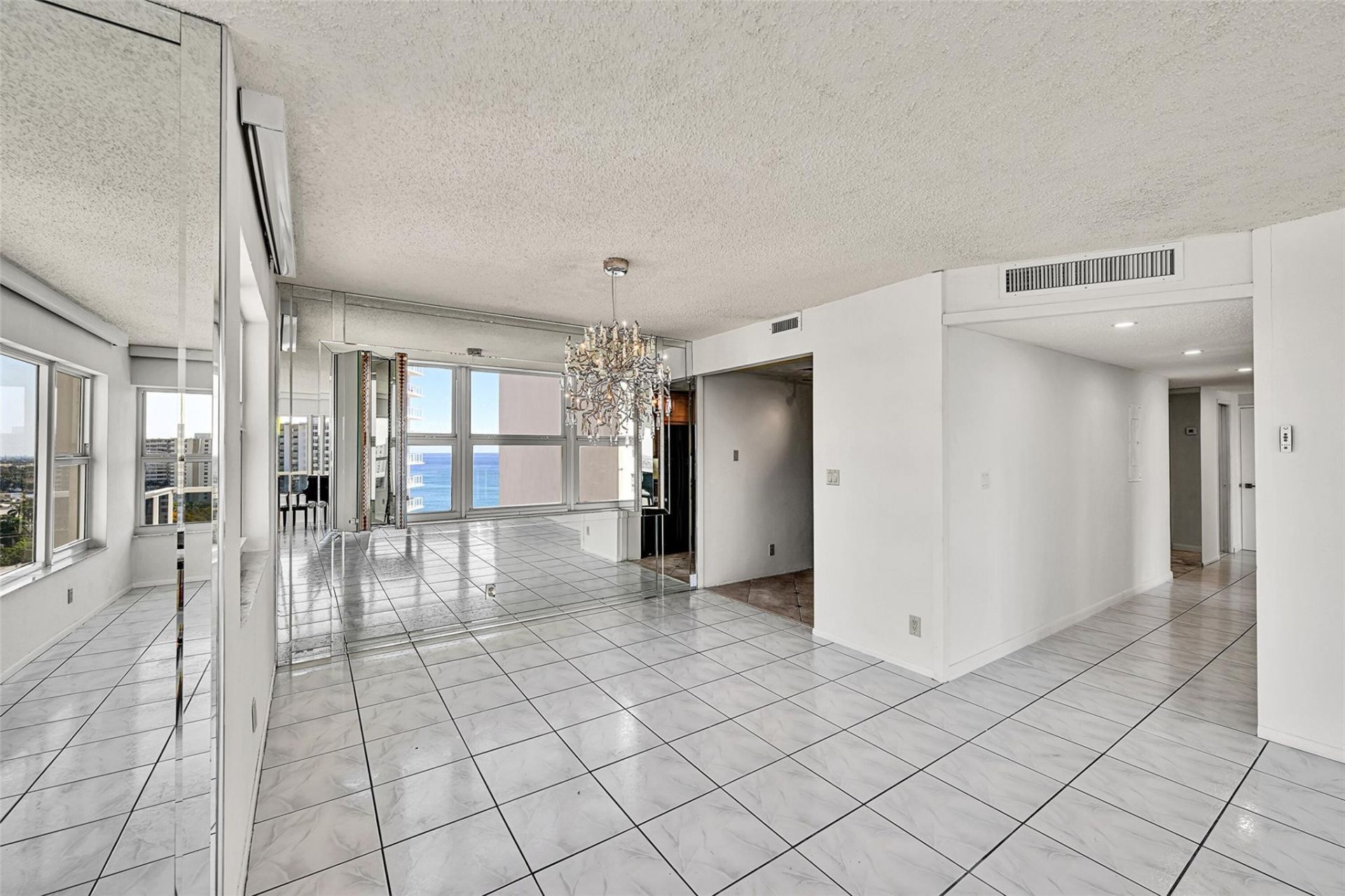 3700 Galt Ocean Drive, Unit 1215, Fort Lauderdale, FL 33308 Photo