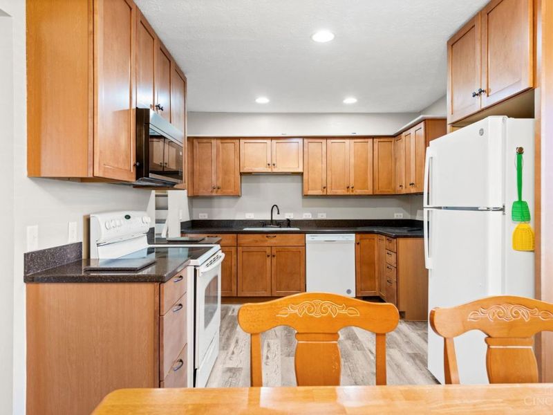 4775 Timberknoll Drive, Union Twp, OH 45244 Photo 13