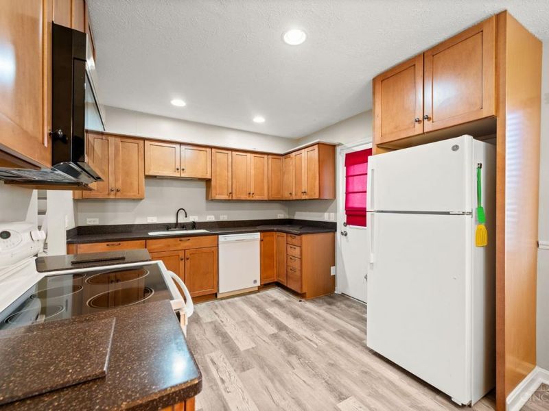 4775 Timberknoll Drive, Union Twp, OH 45244 Photo 14