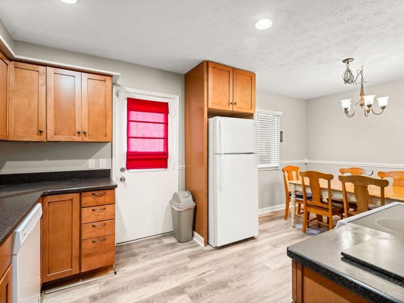 4775 Timberknoll Drive, Union Twp, OH 45244 Photo 16