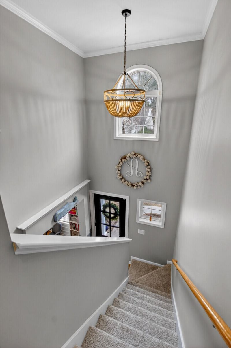 1425 Water Edge Drive Photo 17