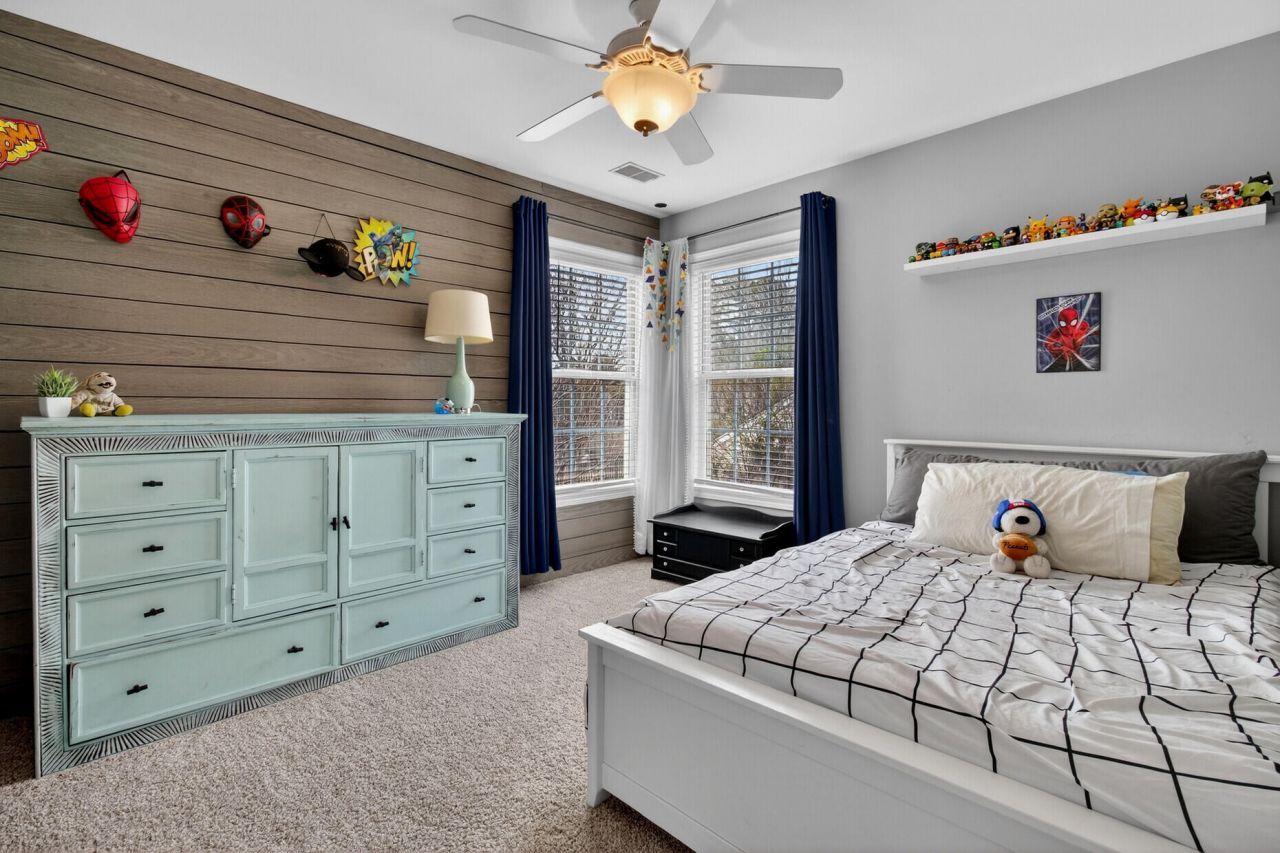 1425 Water Edge Drive Photo 26