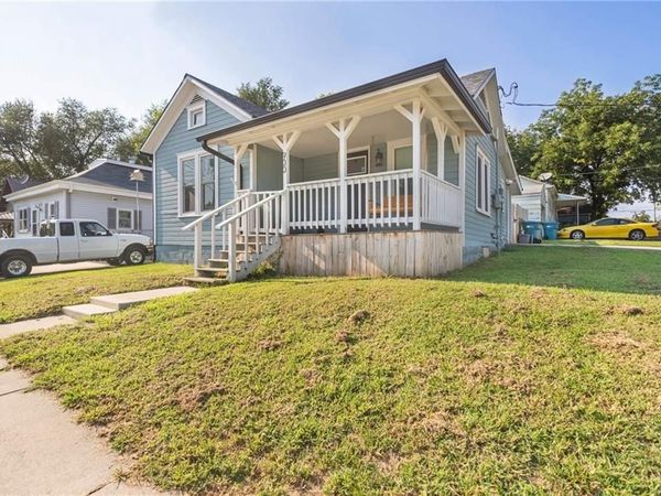 900 Walnut Avenue, Osawatomie, KS 66064