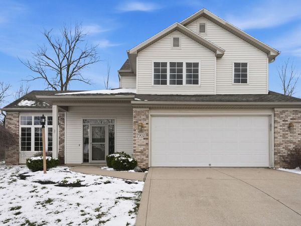 7902 Berryhill Court, Fort Wayne, IN 46825