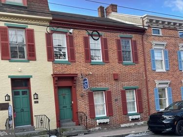 32 W MIDDLE STREET, GETTYSBURG, PA 17325