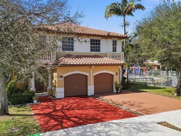 14122 SW 51st Ct, Miramar, FL 33027