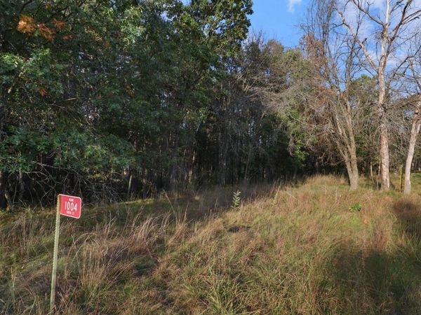 1002/1004 Moor Court, Nekoosa, WI 54457