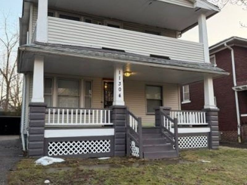 11304 Forest Avenue, Cleveland, OH 44104 Photo 2