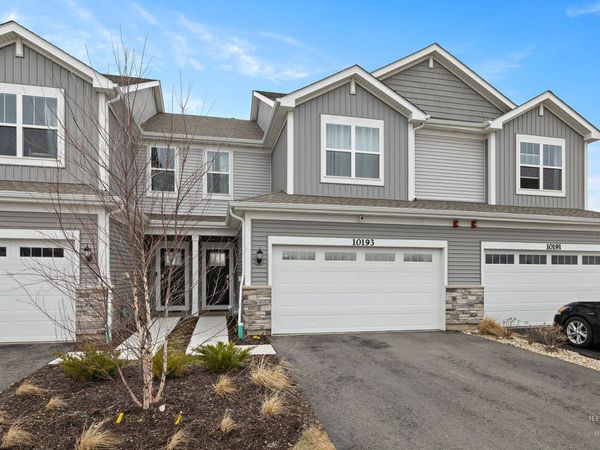 10193 McMahon Way, Huntley, IL 60142