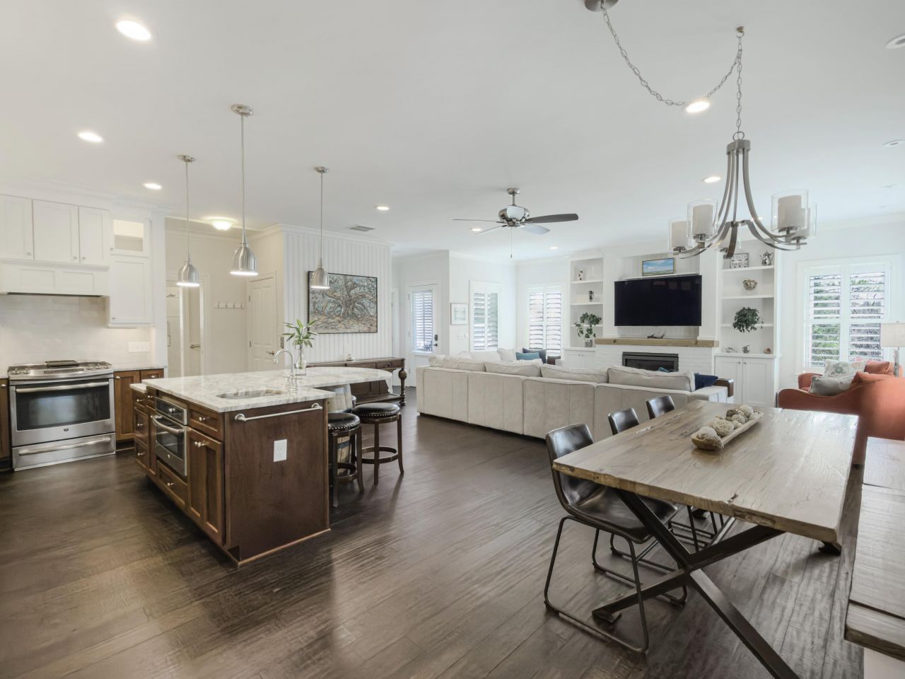 5217 Oak Cove Lane Photo 14