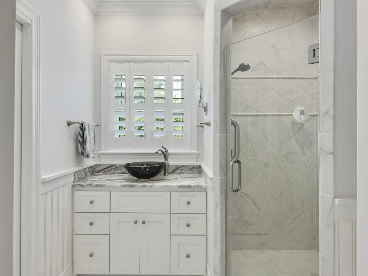 5217 Oak Cove Lane Photo 22