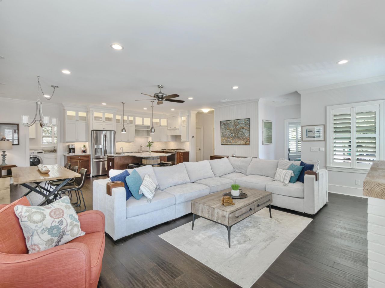 5217 Oak Cove Lane Photo 4