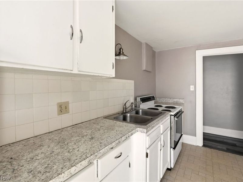 1820 Malasia Road, Akron, OH 44305 Photo 12