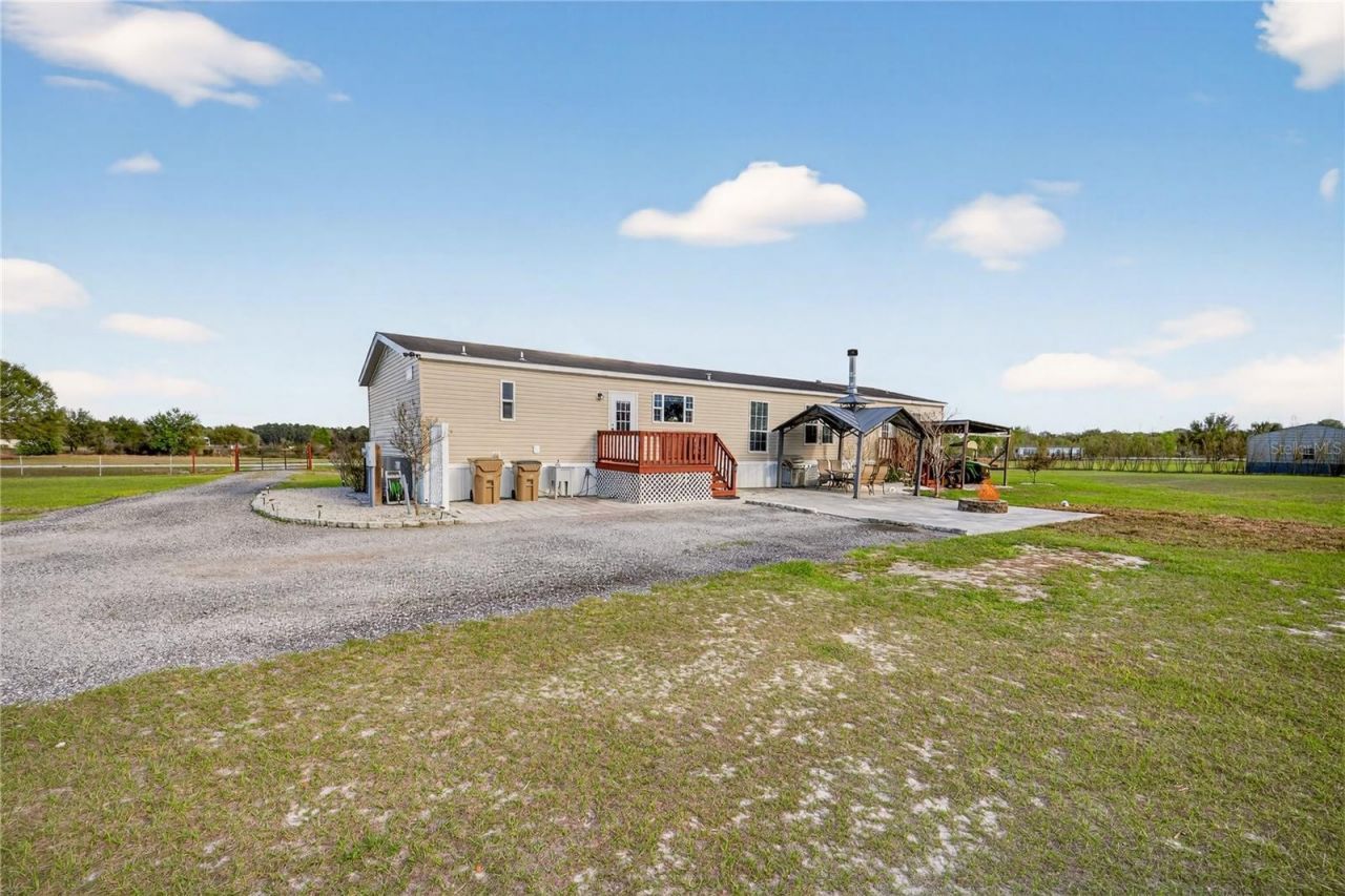 8009 Sergeant Pepper Dr, Howey in the Hills, FL 34737 Photo