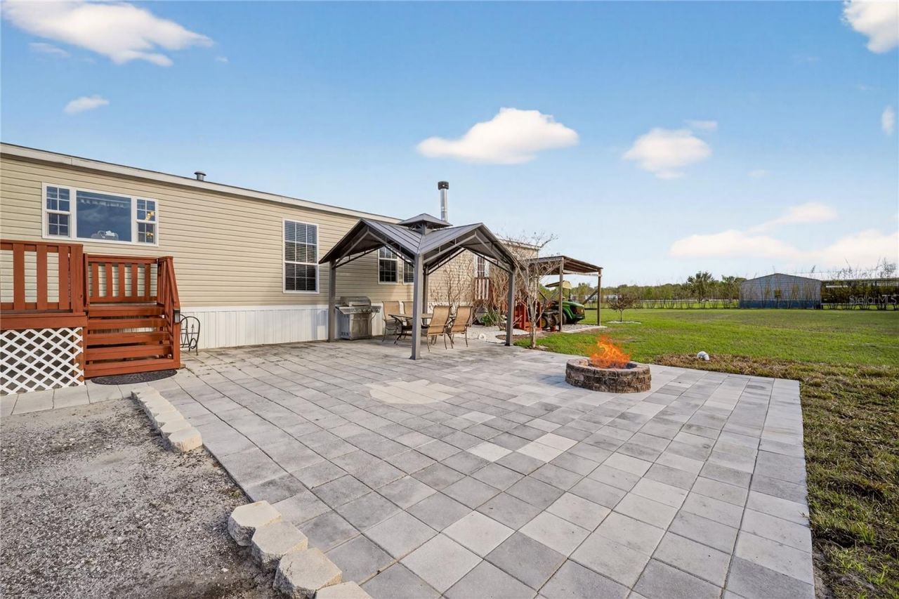 8009 Sergeant Pepper Dr, Howey in the Hills, FL 34737 Photo