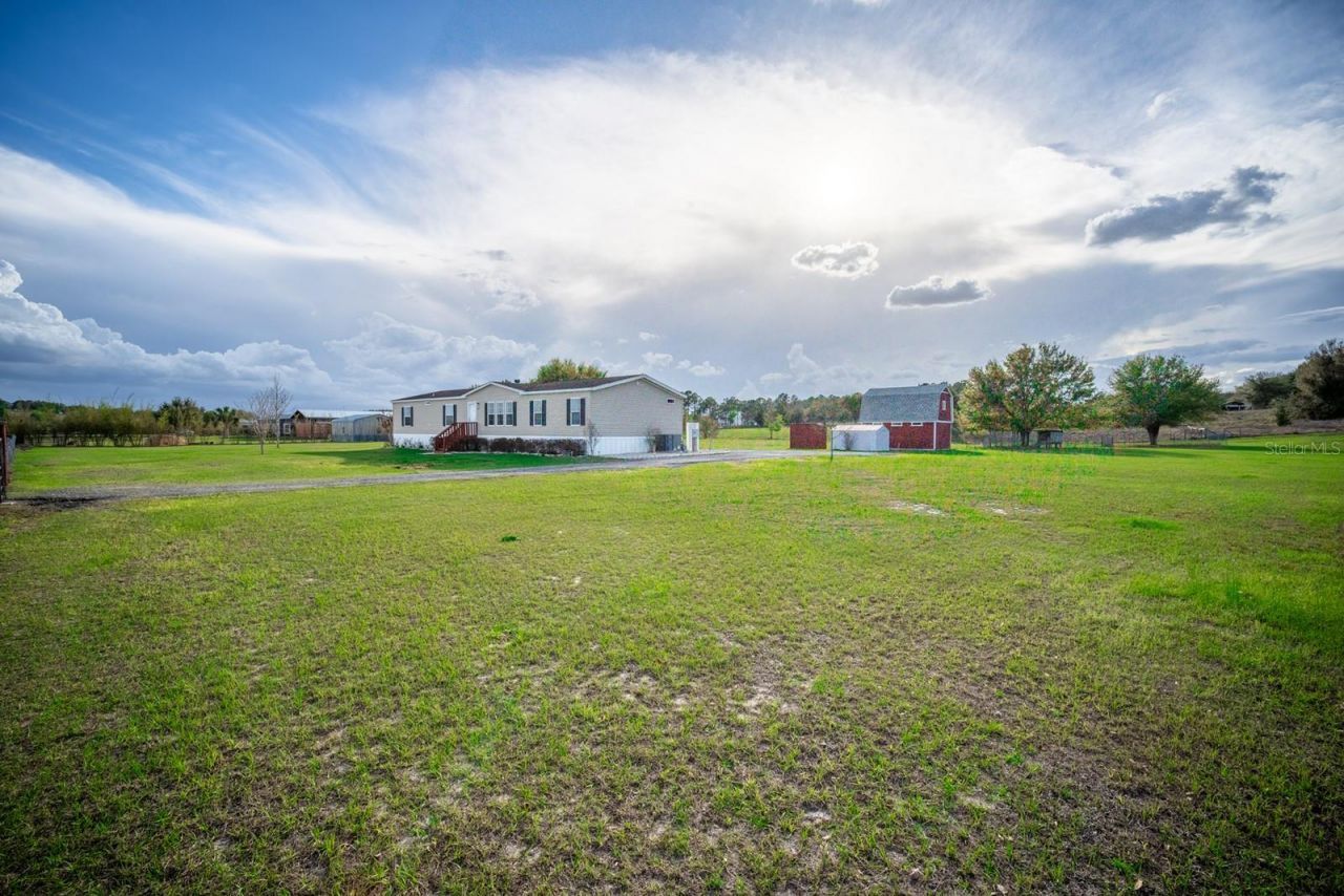 8009 Sergeant Pepper Dr, Howey in the Hills, FL 34737 Photo