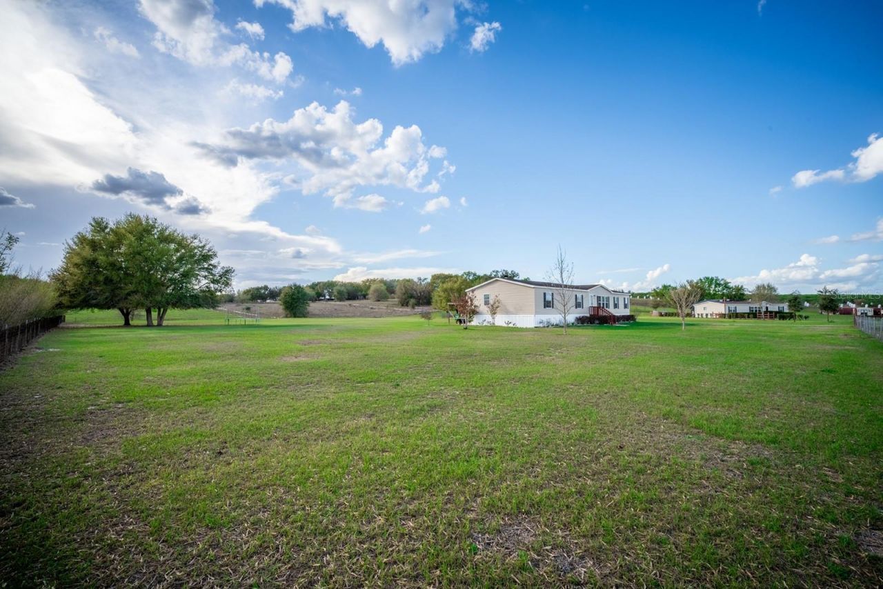 8009 Sergeant Pepper Dr, Howey in the Hills, FL 34737 Photo