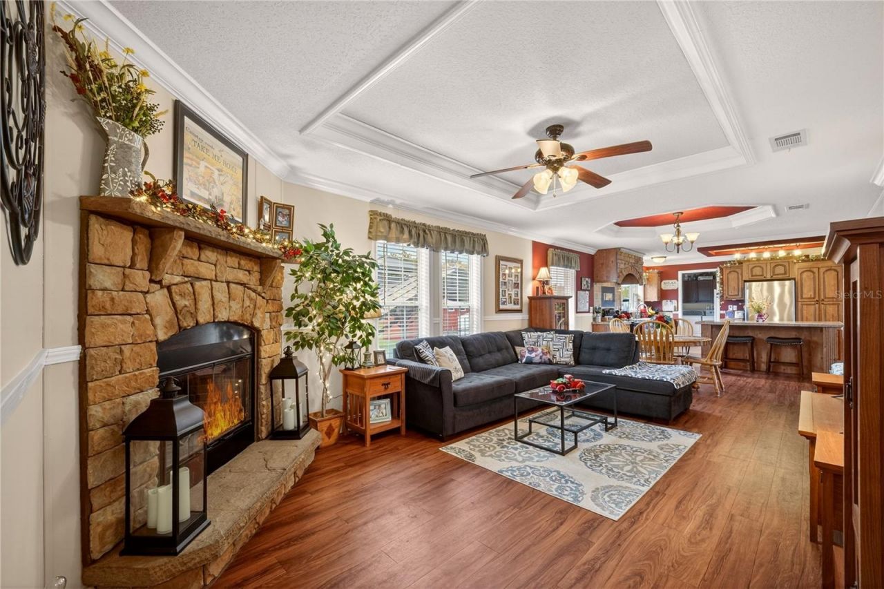 8009 Sergeant Pepper Dr, Howey in the Hills, FL 34737 Photo