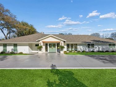 11010 Russwood Circle, Dallas, TX 75229