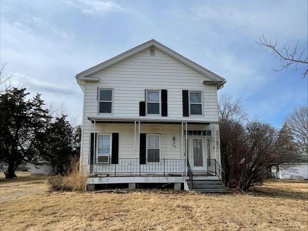 106 S East Street , Dover, IL 61323