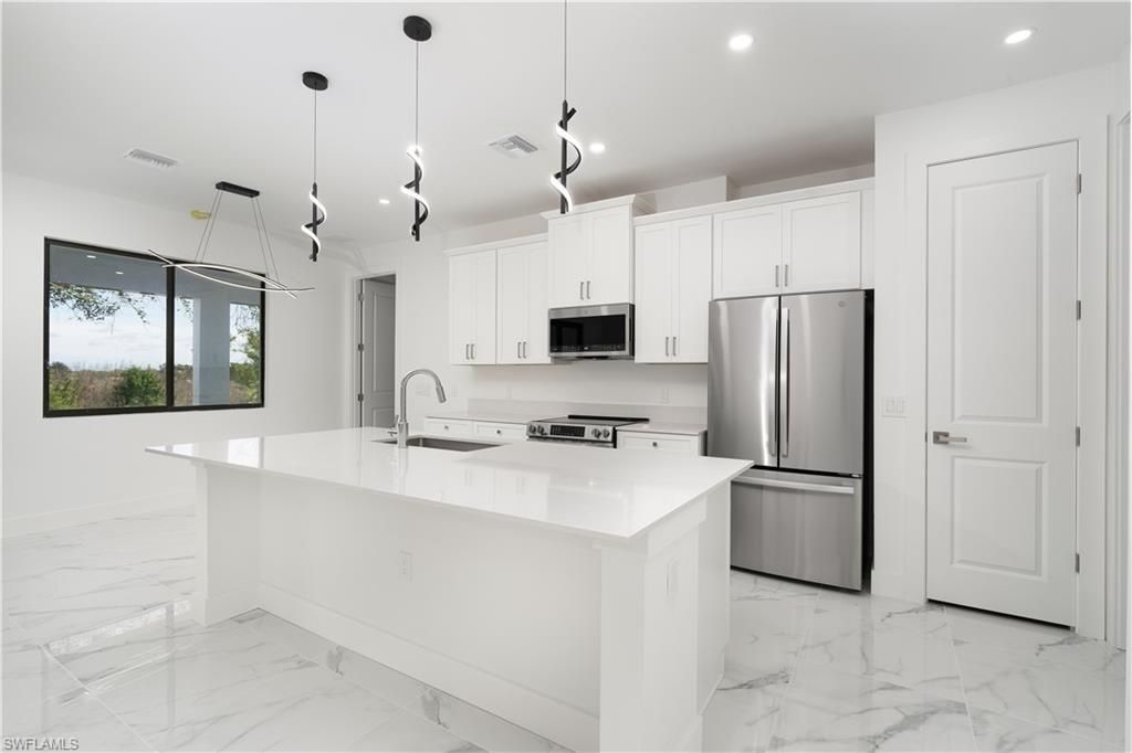 529 Theodore Vail St E, Lehigh Acres, FL 33974 Photo