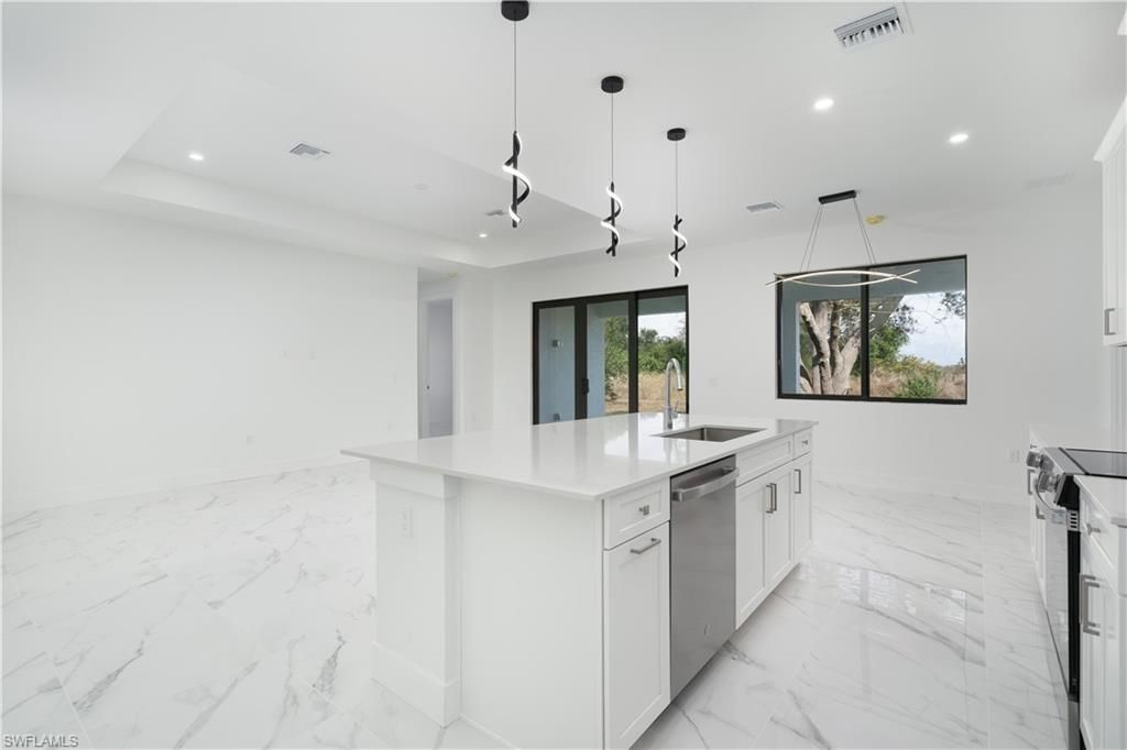 529 Theodore Vail St E, Lehigh Acres, FL 33974 Photo