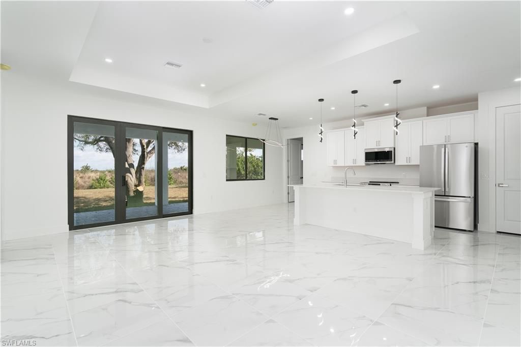 529 Theodore Vail St E, Lehigh Acres, FL 33974 Photo