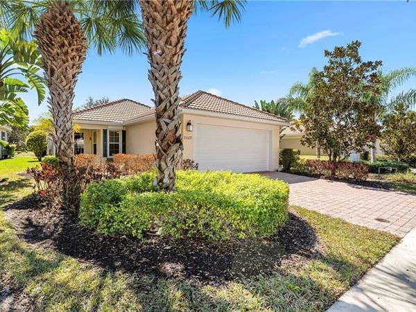 15127 Reef LN, BONITA SPRINGS, FL 34135