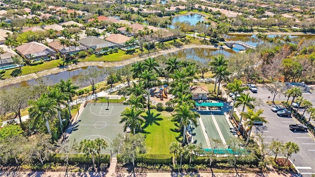 15127 Reef Ln, Bonita Springs, FL 34135 Photo