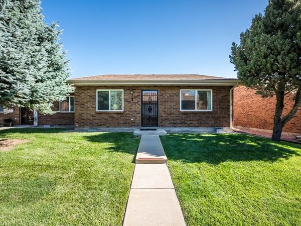 2106 Chatalet, Unit I, Pueblo, CO 81005