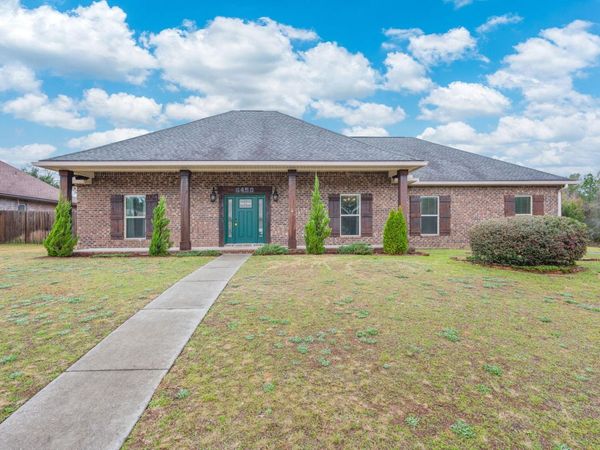 6450 Amanda Court, Crestview, FL 32536