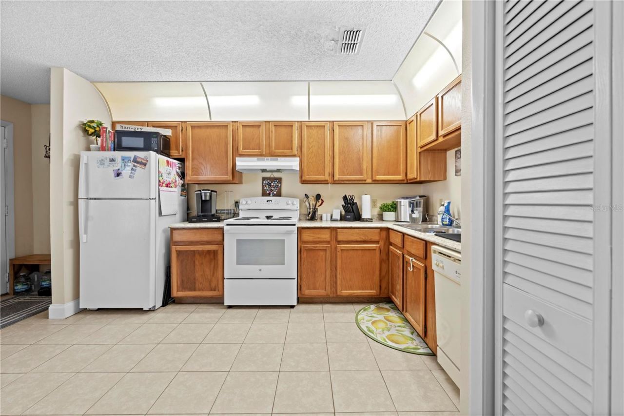 4217 Portillo Road , Unit A, Spring Hill, FL 34608 Photo