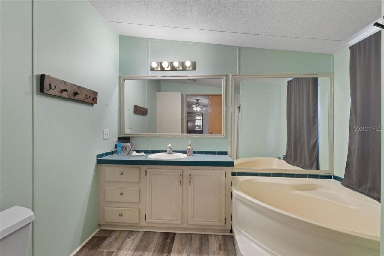 12290 NW 85th Avenue , Chiefland, FL 32626 Photo