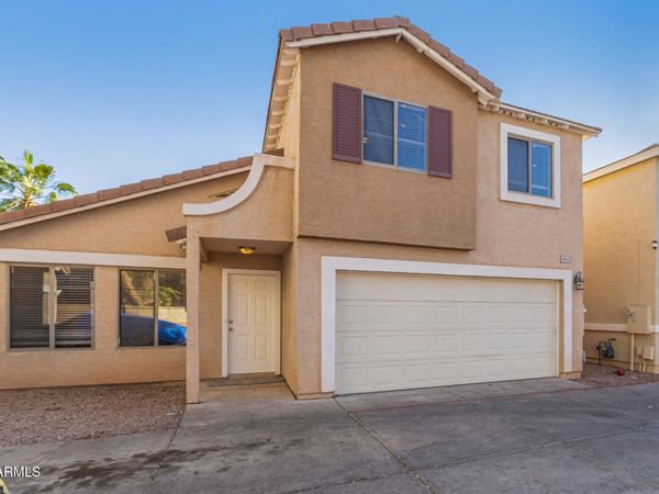 1190 S RED ROCK Court, Unit D, Gilbert, AZ 85296