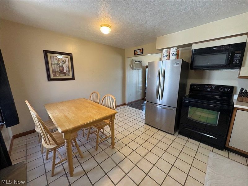 50 N Main Street, Austintown, OH 44515 Photo 5