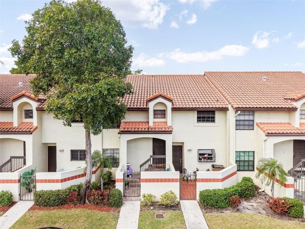 404 Republic Ct., Unit 404, Deerfield Beach, FL 33442