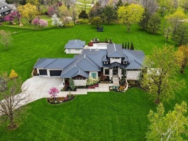 21100 W 105th Street, Olathe, KS 66061