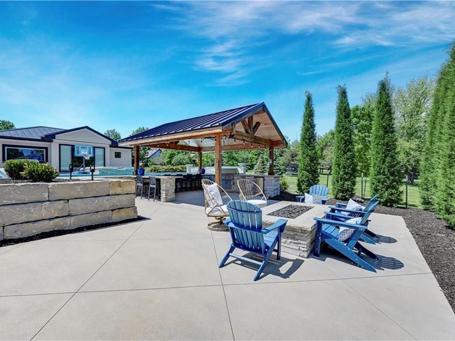 Property Image 64