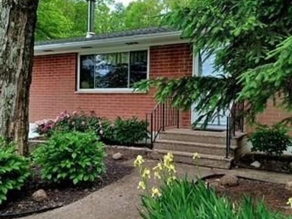 9897 Pleasant Valley Road, Somerville, OH 45064