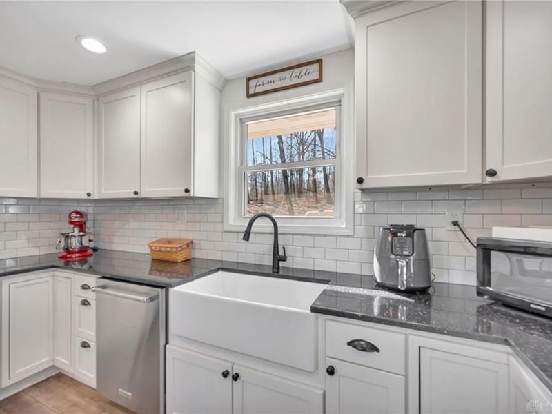 9897 Pleasant Valley Road, Somerville, OH 45064 Photo 5