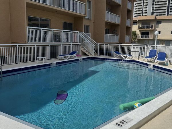 17051 NE 35th Avenue, Unit 307, North Miami Beach, FL 33160