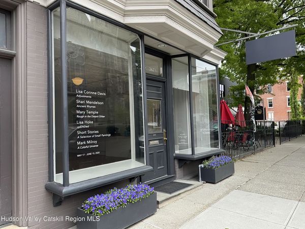 362 1/2 Warren Street, Unit Retail, Hudson, NY 12534